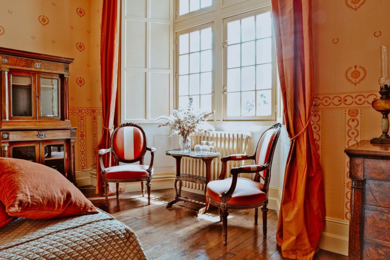 Chateau De Crazannes Eksteriør billede